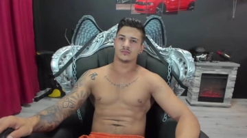 Jonnyporn1  02-10-2021